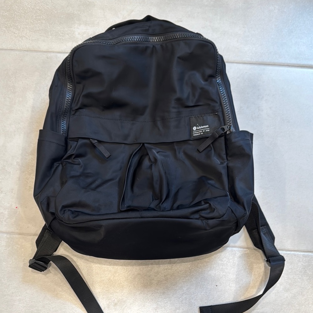 Lululemon backpack